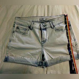 Kensie jean shorts
